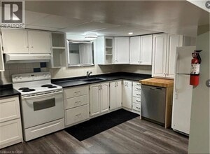 5 June Ave in Guelph, ON - Building Photo - Building Photo