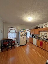 578 Main St, Unit #1 in Medford, MA - Building Photo - Building Photo