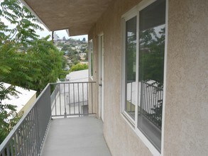 Madrone Avenue Apartments in San Diego, CA - Building Photo - Building Photo