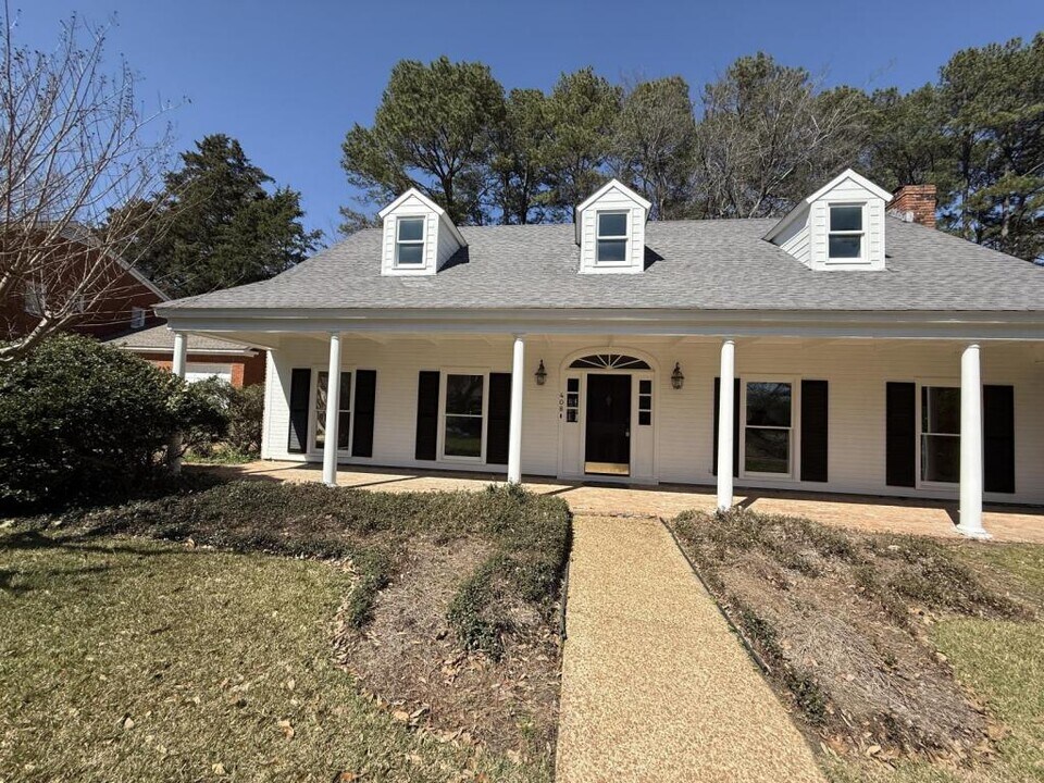 408 Northpointe Pkwy in Jackson, MS - Building Photo