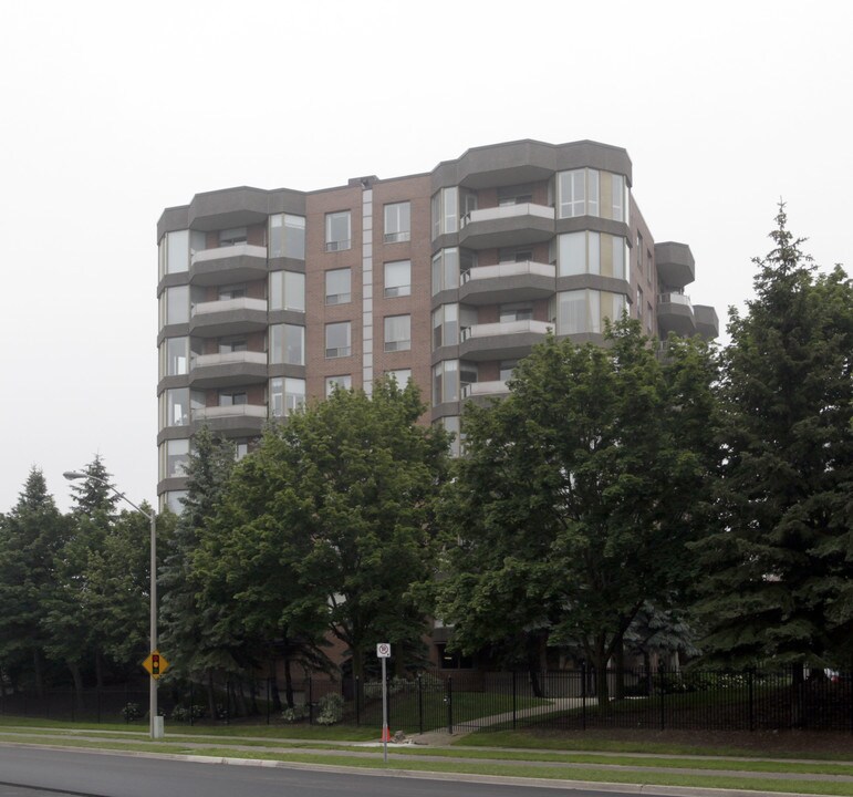 The Arboretum in Oakville, ON - Building Photo