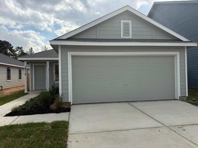 property at 18716 Loom Dr