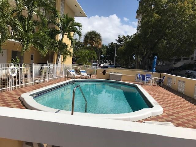 3061 NE 49th St, Unit 10 in Fort Lauderdale, FL - Building Photo - Building Photo