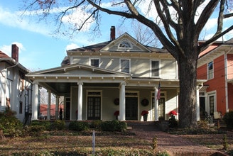 795 Myrtle St in Atlanta, GA - Foto de edificio - Building Photo