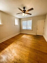 4919-4921-4921 Lindenwood Ave in St. Louis, MO - Building Photo - Building Photo