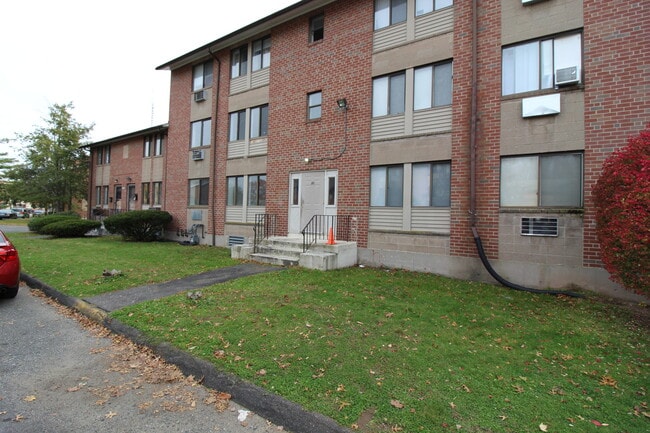 property at 20 Henderson Dr