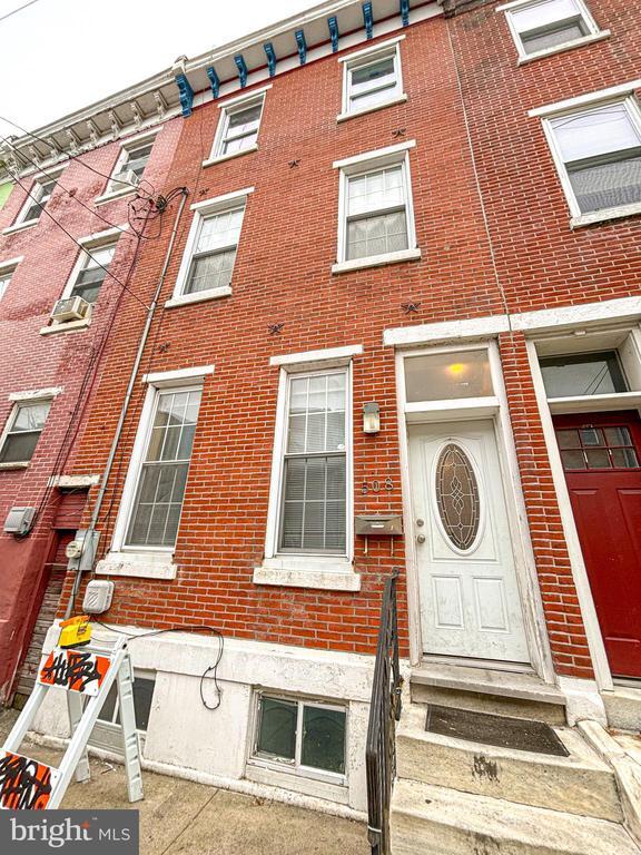 property at 508 Dickinson St