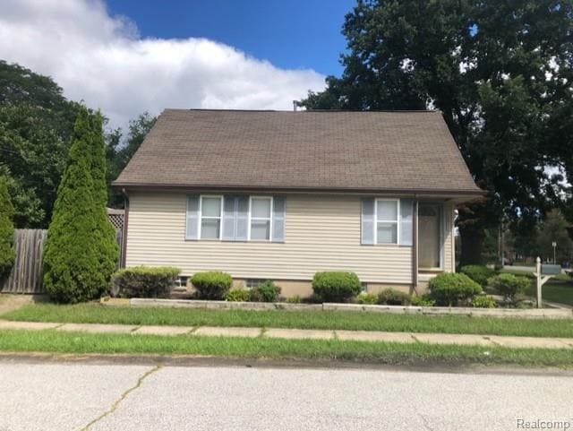 16811 Beech Daly in Redford Township, MI - Building Photo - Building Photo