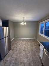 607-613 13 St in Cold Lake, AB - Building Photo - Building Photo