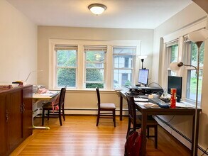 8 Dunham St in Lexington, MA - Building Photo - Building Photo