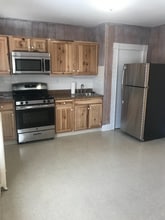 25 R Saunders St, Unit R in North Andover, MA - Foto de edificio - Building Photo