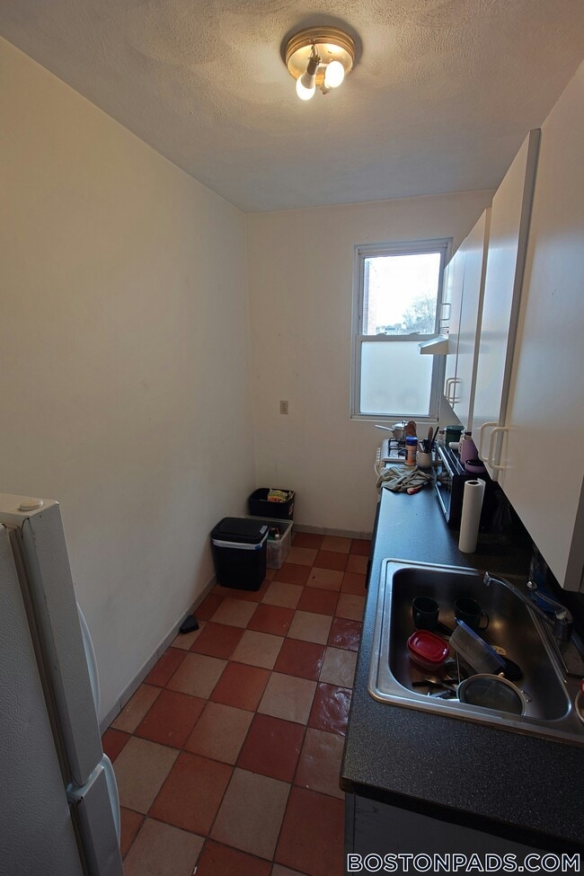 15 Scottfield Rd, Unit 6 in Boston, MA - Building Photo - Building Photo