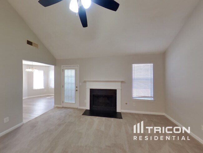 536 Harvick Cir in Stockbridge, GA - Building Photo - Building Photo