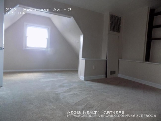 2221 Hawthorne Ave-Unit -3 in Pittsburgh, PA - Building Photo - Building Photo