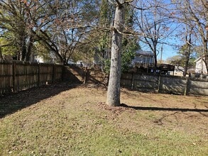 104 Spring Hill Dr in Rainbow City, AL - Building Photo - Building Photo