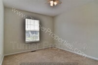 128 Cascade Dr photo'