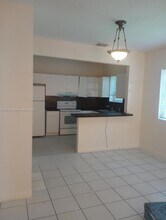 3128 NW 13th Ave-Unit -3128 in Miami, FL - Building Photo - Building Photo