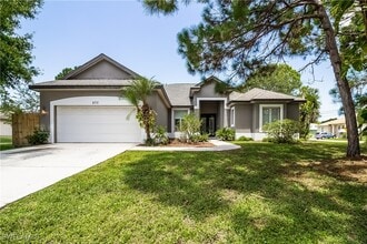 870 Ohio Ct in Englewood, FL - Foto de edificio - Building Photo