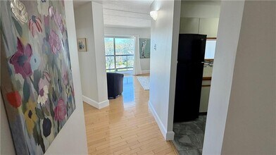 1302 Capella S in Newport, RI - Building Photo - Building Photo
