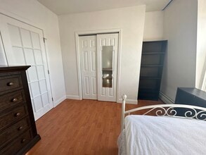 76 Providence St, Unit FL 3 in Providence, RI - Building Photo - Building Photo