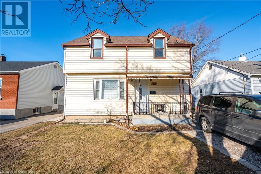 255 Wallace Ave S in Welland, ON - Building Photo