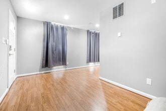 25 Third Ave in Lansdowne, MD - Building Photo - Building Photo