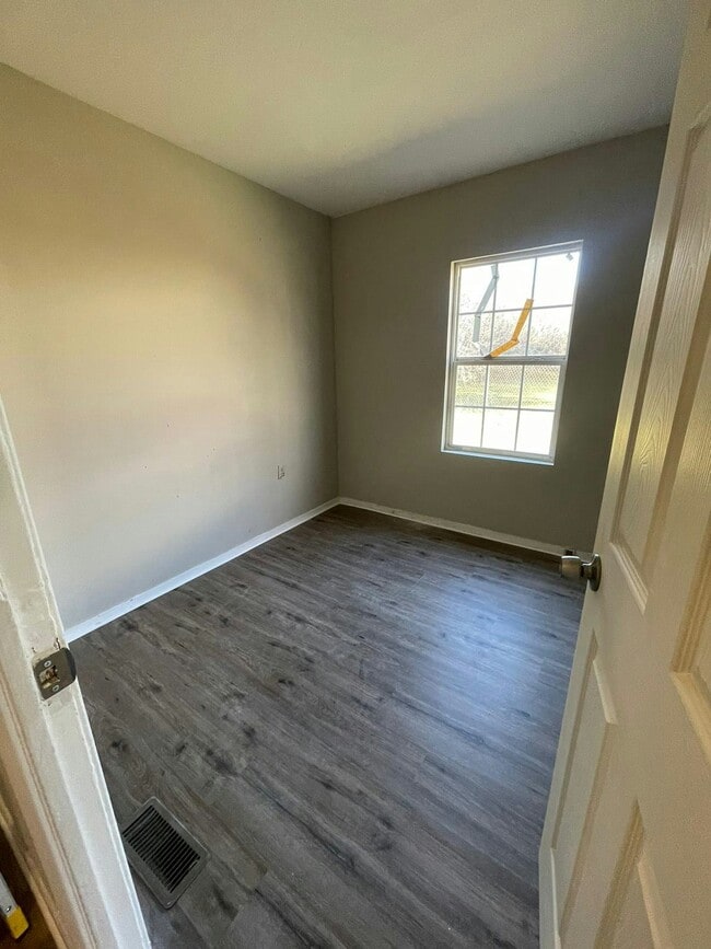 5286 Osceola Dr in Dayton, OH - Building Photo - Building Photo