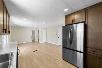 34830 Lyn Ave in Hemet, CA - Building Photo - Building Photo