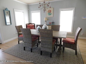 213 Washington Ave in Spring Lake, NJ - Building Photo - Building Photo