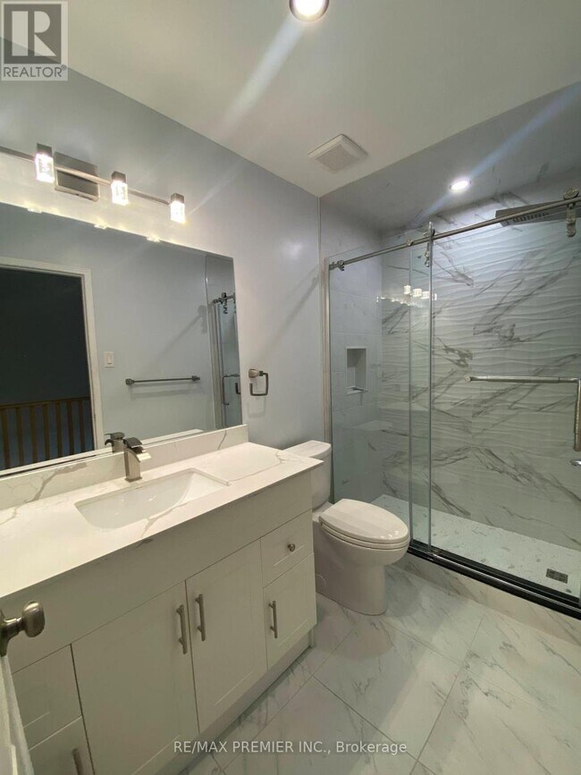 1524 Dupont St in Toronto, ON - Building Photo - Building Photo