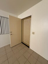 12221 W Bell Rd in Surprise, AZ - Building Photo - Building Photo