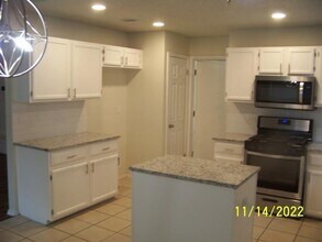 11922 Meadowfire Dr in Austin, TX - Building Photo - Building Photo