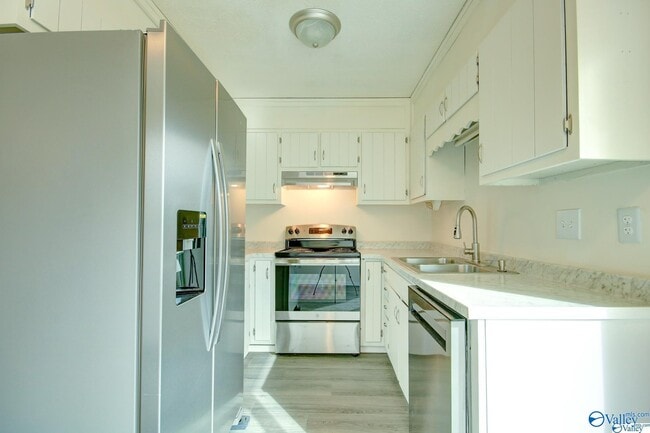 property at 2225 Golf Rd SW