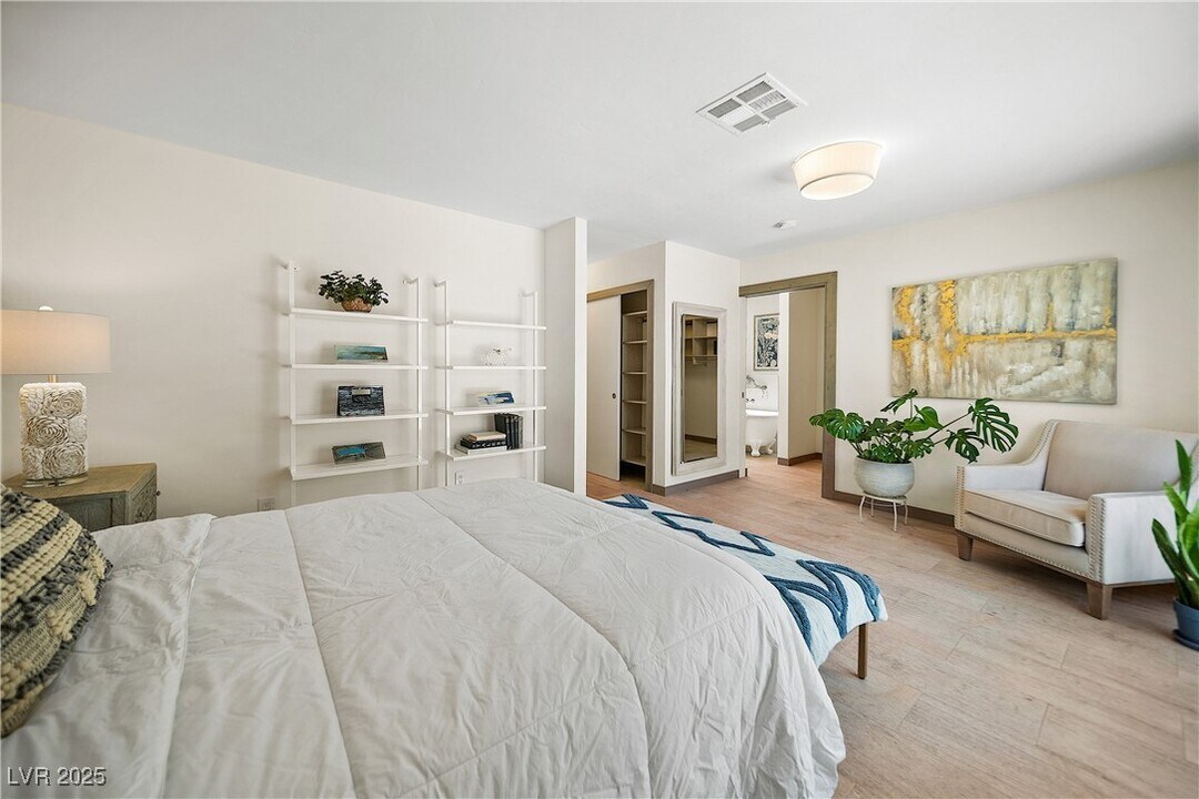3027 Bel Air Dr in Las Vegas, NV - Building Photo