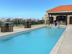 Mizner Park Apartments in Boca Raton, FL - Foto de edificio - Building Photo