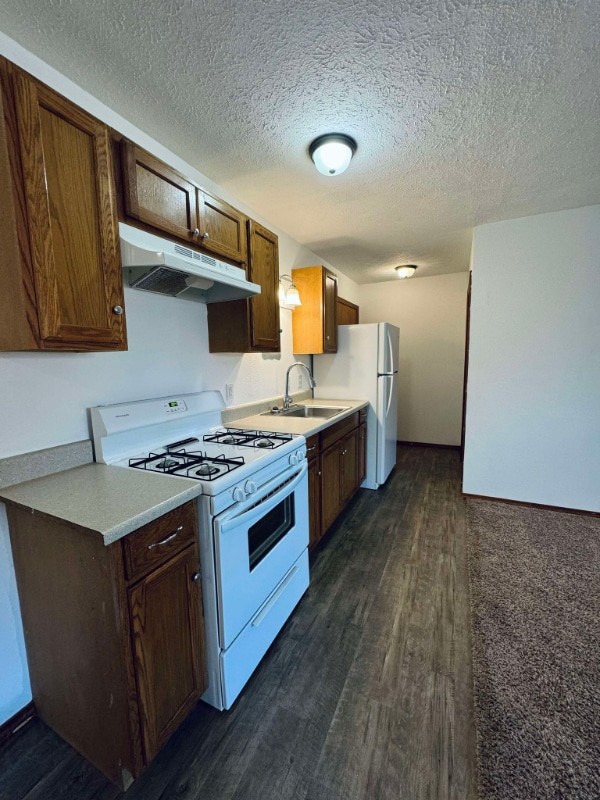 202 Alford St in Flippin, AR - Building Photo - Building Photo