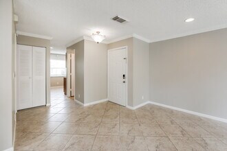 6204 Seminole Terrace in Margate, FL - Building Photo - Building Photo