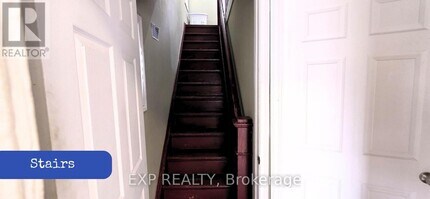 1562 Jane St in Toronto, ON - Building Photo - Building Photo