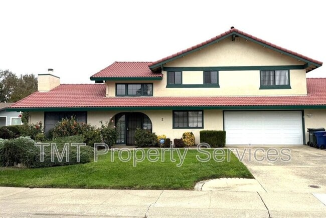 property at 2 Polvadera Ct