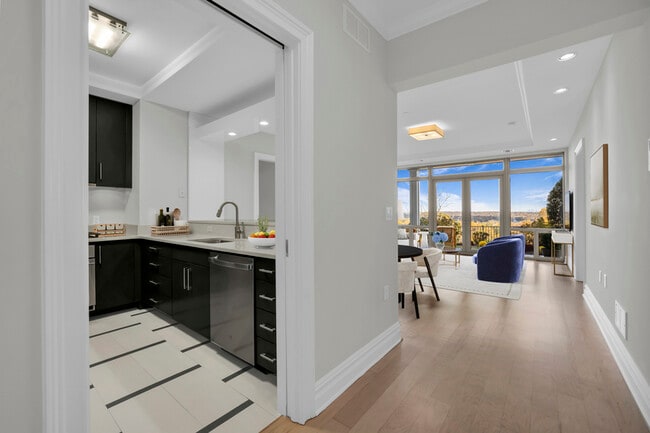 Skyline Ridge in Springfield, NJ - Foto de edificio - Building Photo