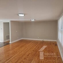 250 Kirkland Ave in Landrum, SC - Building Photo - Building Photo