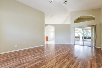 2255 Pelinion St in Apopka, FL - Building Photo - Building Photo