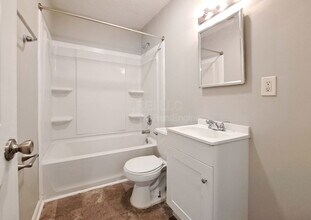 342 Alger Ave in Louisville, KY - Building Photo - Building Photo