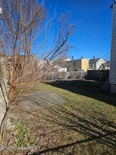 100 Lancaster St, Unit Apartment 2 in Cohoes, NY - Building Photo - Building Photo