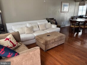 156 Rodman Dr in Stafford Township, NJ - Foto de edificio - Building Photo