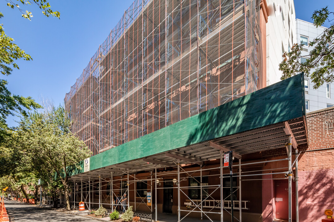 Park Place Condominiums in Brooklyn, NY - Building Photo