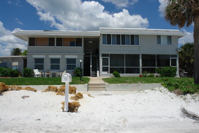 89 BEACH Rd in Sarasota, FL - Foto de edificio - Building Photo