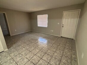 921 33rd Ave W in Bradenton, FL - Building Photo - Building Photo