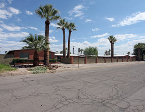 Cata Lee Apartments in Tucson, AZ - Building Photo - Building Photo