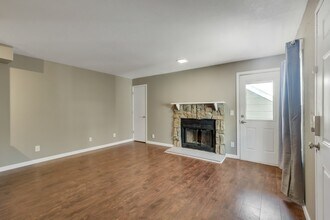 980 S Dawson Way in Aurora, CO - Building Photo - Building Photo